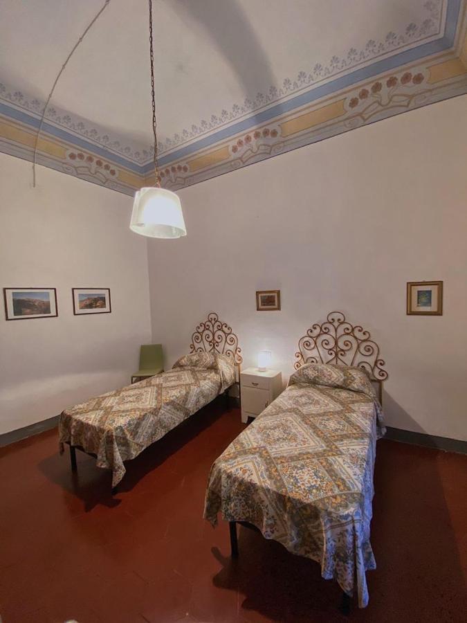 Palazzo De Luigi Leilighet Volterra Eksteriør bilde